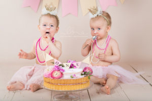 Lieblingsbild Babyfoto Hanna Helena cakesmash 4