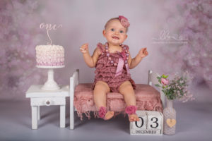 Lieblingsbild Babyfotografie Graz Cakesmash Babyfotografin 2