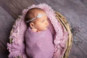 Lieblingsbild Babyfotos Graz Newbornshooting Aurelia 5 von 17