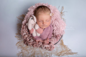 Lieblingsbild Babyfotos Graz Raphaela newbornshooting 9 von 10