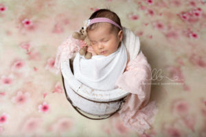 Lieblingsbild Babyfotos Graz Newbornfotos Malu 7 von 11