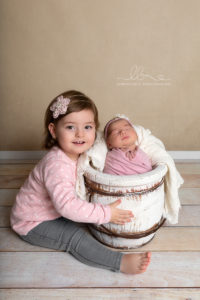 Lieblingsbild Babyfotos Graz newbornshooting Emma 1 von 13