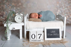 Lieblingsbild Babyfotos Graz newbornshooting Louis 5 von 12