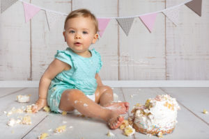 Lieblingsbild Graz cakesmash Lara 13 von 18