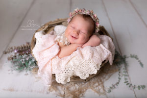 Lieblingsbild Graz newbornshooting Julia 5 von 9