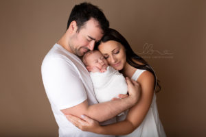 Lieblingsbild Babyfotos Graz Mia newbornshooting babyfotografin Stolz