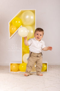 Lieblingsbild Babyfotografie Graz cakesmash Moritz 4 von 12