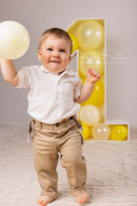 Lieblingsbild Babyfotografie Graz cakesmash Moritz 5 von 12