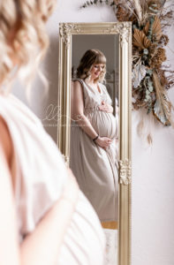 Lieblingsbild Babyfotos Graz Babybauch Babybauchfotos Babybauchshooting Steiermark Babyfotografin 12