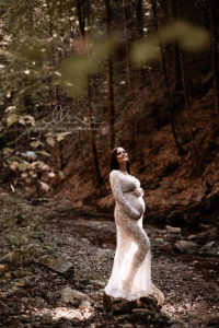 Lieblingsbild Babyfotos Graz Babybauch Babybauchfotos Babybauchshooting Steiermark Babyfotografin Outdoor