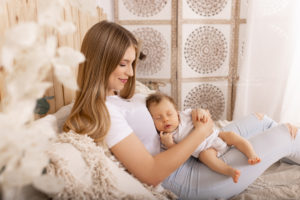 Lieblingsbild Babyfotos newbornshooting Neugeborenenfotos Babyfotografin Stolz Steiermark Graz 19