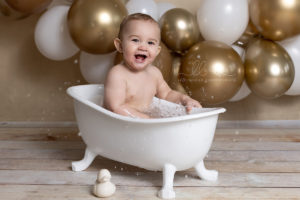 Lieblingsbild Babyfotos Graz cakesmash Lio 15 von 15