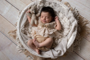 Lieblingsbild Babyfotos Graz Neugeborenenfotos Rozarin 18 von 21