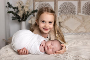 Lieblingsbild Babyfotos Graz newbornshooting Lio 7 von 12